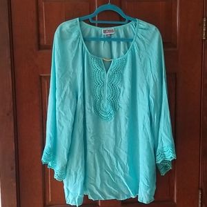 Tunic top by J.M. Collection.  Gold bar accent.